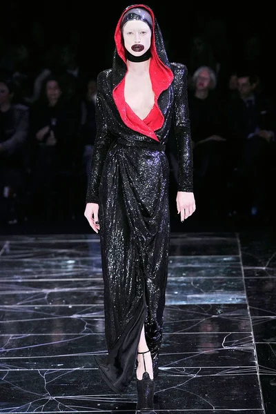 Look 38